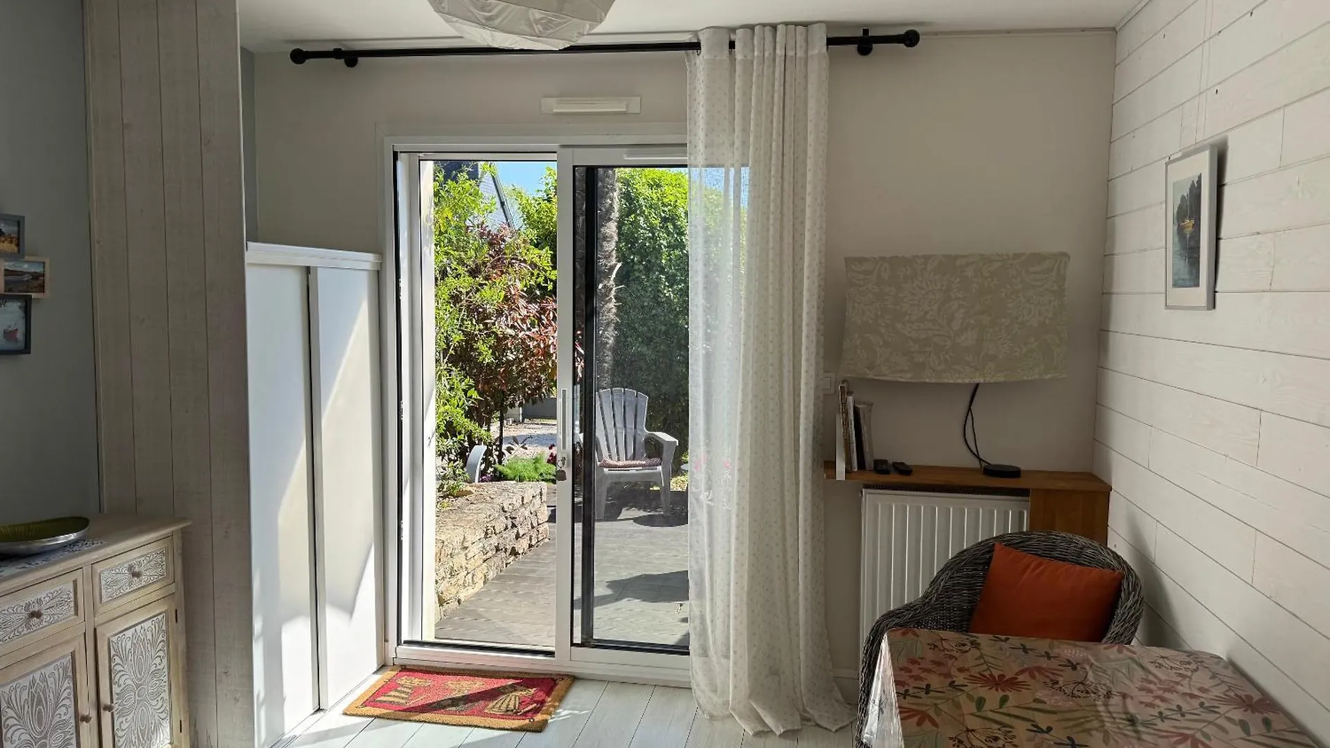 Vakantiehuis Studio Vue Sur Jardin A 3 Mn En Voiture De La Mer Fouesnant Frankrijk